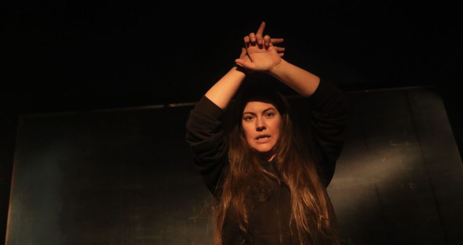 0D28CA53-7B29-4F1E-B131-49999919689B_1_201_a