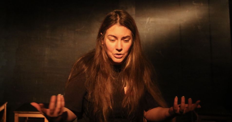 57AD07E3-152F-4426-B5B9-EEA05EA5BFC4_1_105_c