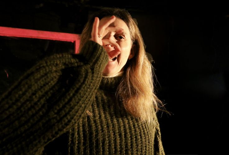 ADFCF9ED-53A6-4CE1-9D10-94923555BF83_1_201_a