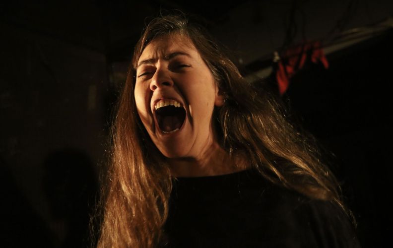 CAF269BE-89BC-4399-9A81-81DA3D078AA9_1_201_a