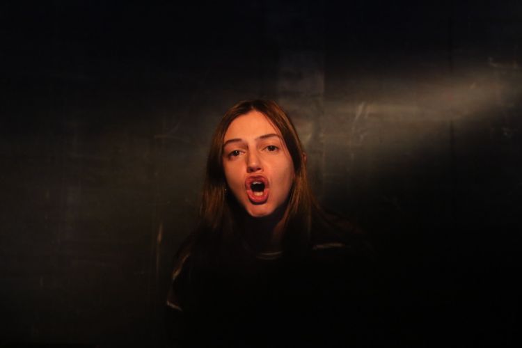 DF365676-6A3F-4641-805B-2592669710F7_1_105_c